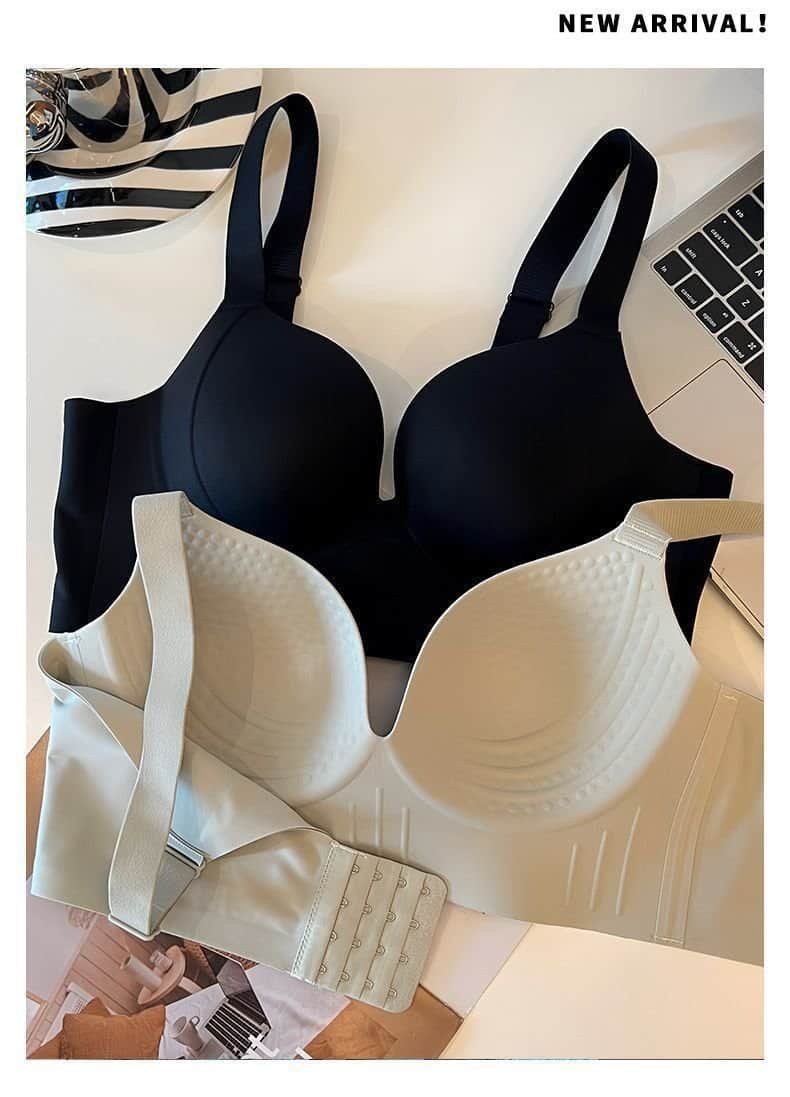 Women's Seamless Large Chest Push Up Bra in Wine Red Color