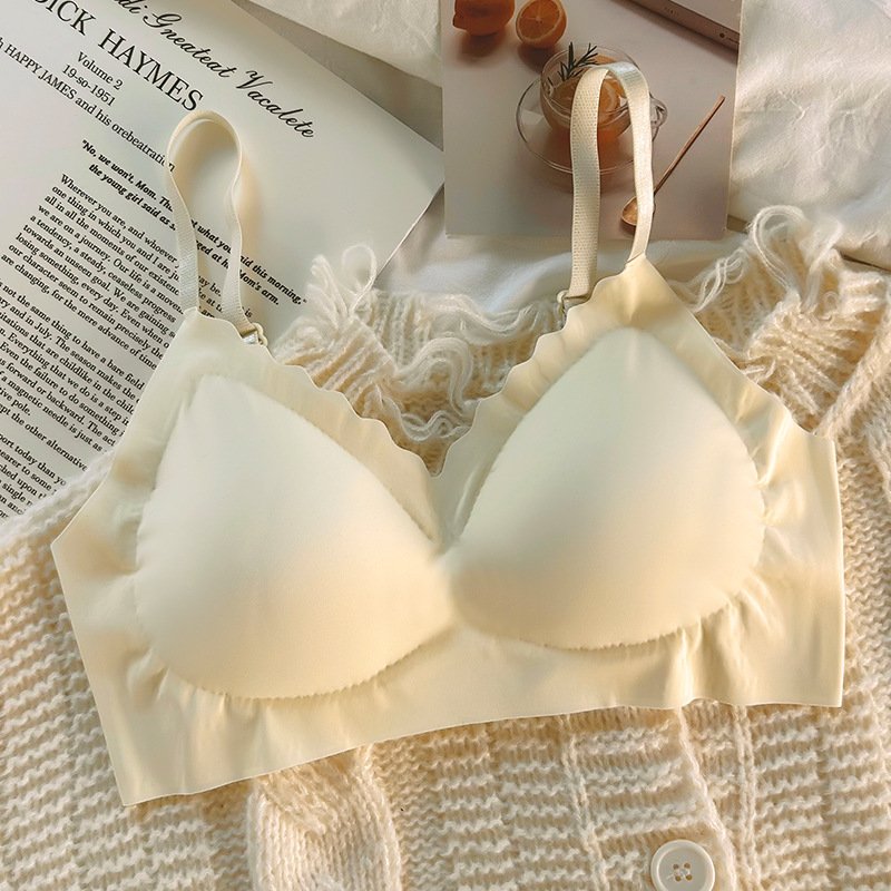Aira Seamless Ice Silk Wire-Free Comfort Bra for everyday comfort