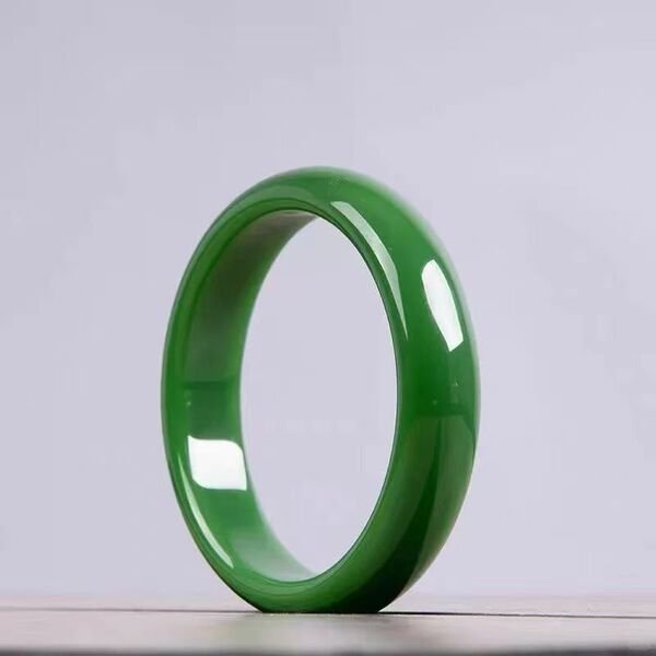 Green spring mountain 13mm Glass Bangle