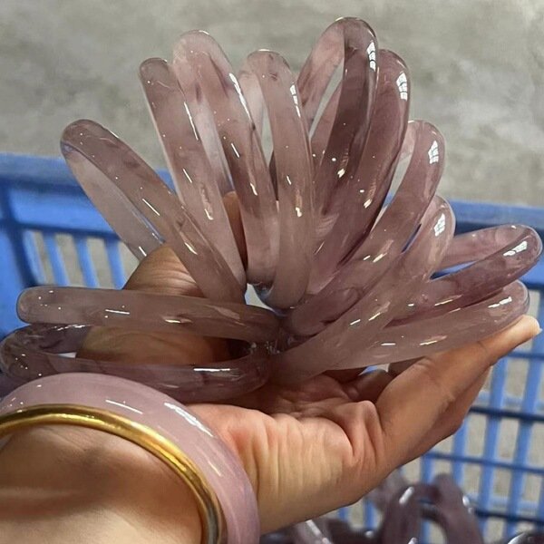 Thorn Purple 10mm Glass Bangle